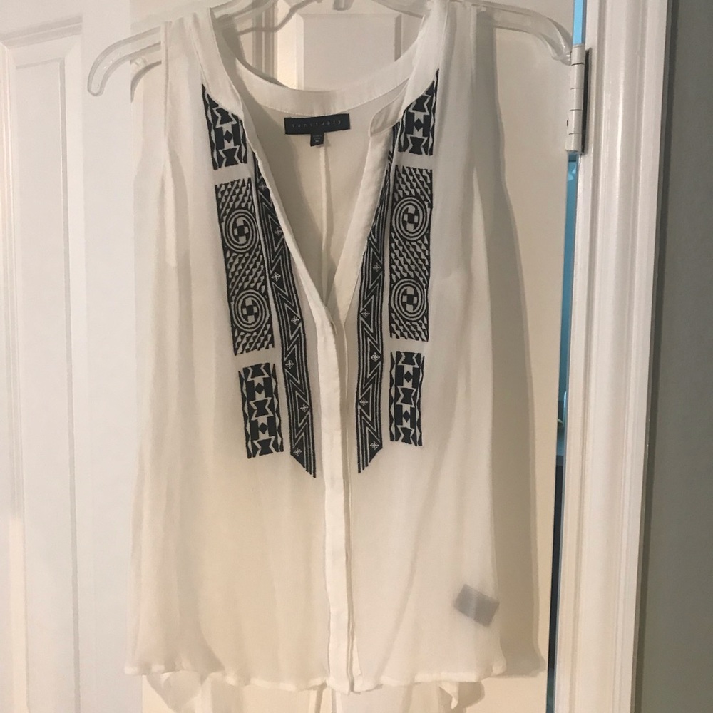 Sanctuary white tank top with black embroidery
